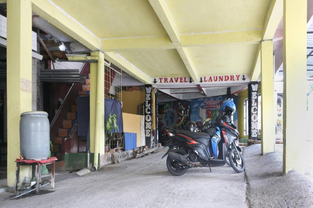 Spot On 91212 Hotel Kelimutu Kupang  Dış mekan fotoğraf